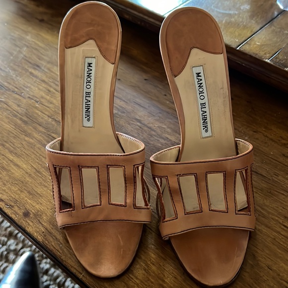 Manolo Blahnik heels 38
